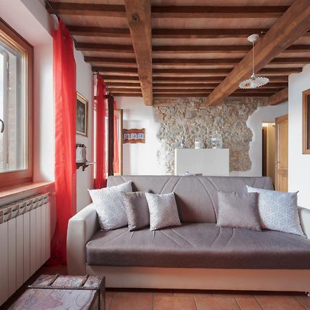 La Folaga Del Trasimeno Villa Magione Exteriör bild
